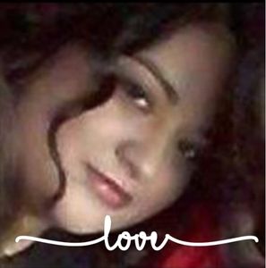 Meet your Posher, Juana